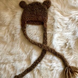 Baby bear hat